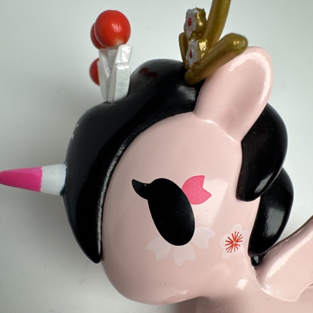 Tokidoki Unicorno Cherry Blossom Series SAKURAKO Pink Vinyl Collectible Figure - Picture 12 of 14